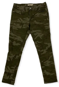 Levi's Camo 711 Skinny Ankle Pants 30 x 26 Womens Camouflage Green Mid Rise Soft - Picture 1 of 6