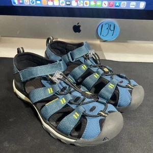 KEEN Sandals Youth Size 4Newport H2 Outdoor Sandals Hook Loop Closure 1009962 - Picture 1 of 8