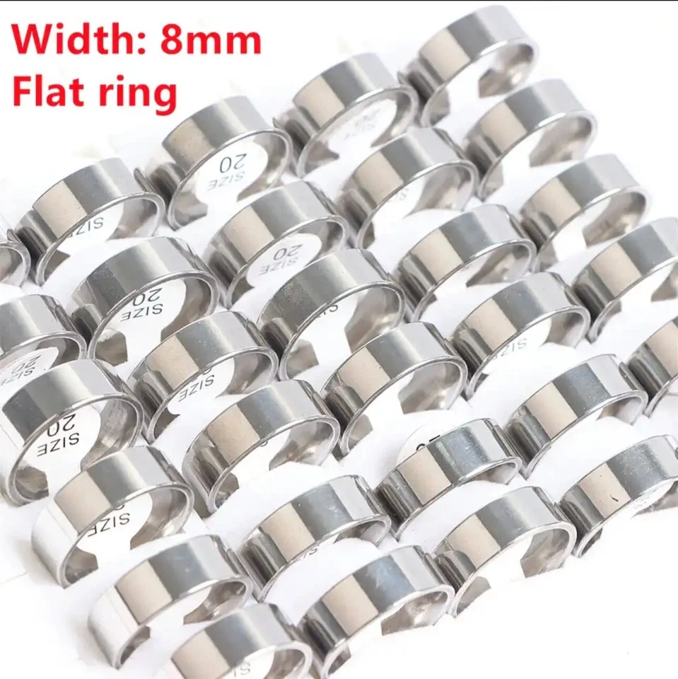 Alianza de boda plana chapada en oro blanco de 14K de acero inoxidable de 8 mm Foto 1 de 1