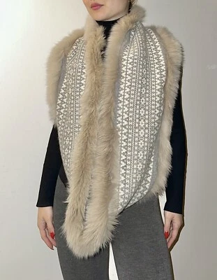 Bufanda circular Loro Piana ribete de piel de zorro, gris Foto 1 de 4