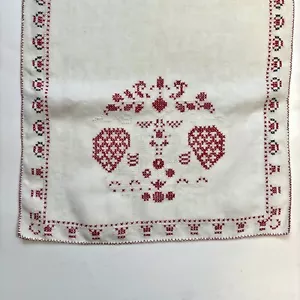 Cross Stitch Embroidered Dresser Scarf Runner Vintage Cottage Core Shabby Decor - Picture 1 of 6