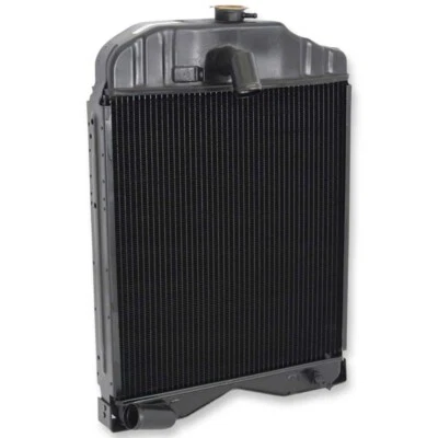 Radiador Massey Ferguson compatível com modelo 50 e 65 OEM# 182456M91 184525M91 - Imagem 1 de 3