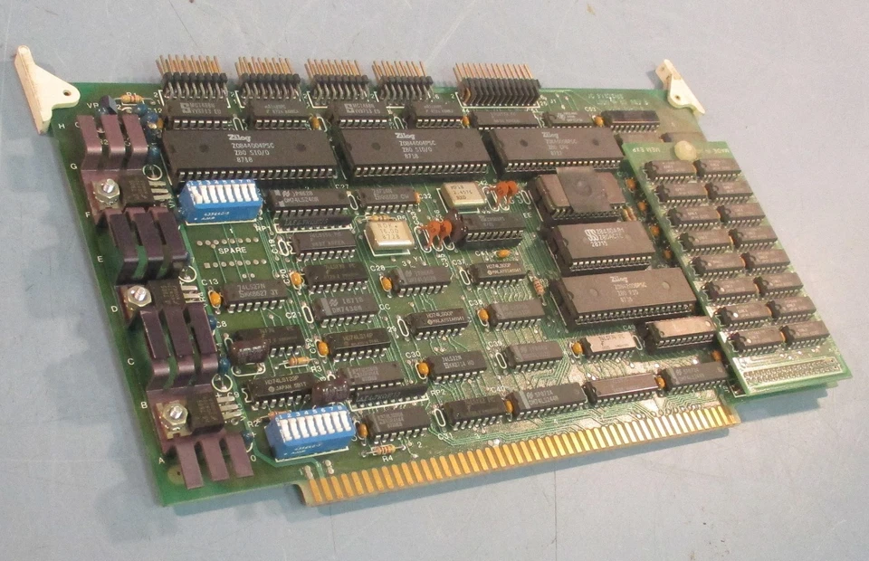 Modicon JC Systems 1007-100-01B Link Circuit Board REV B 3 Integrated Circuits - Image 1 of 4
