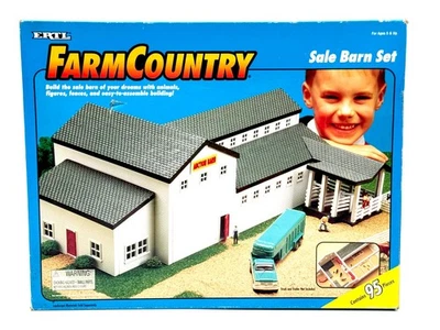 1/64 Farm Country Sale Barn Auction Playset - Image 1 of 2