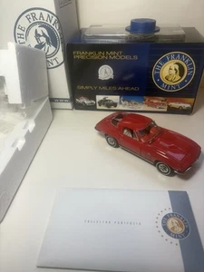Franklin Mint 1965 Corvette Stingray Fiberglass 1/24 Car Red w/Box & COA B11E800 - Picture 1 of 18