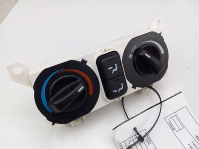 Control de temperatura Acura MDX 2001-2006 Foto 1 de 4