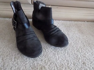 Dr Scholls Kids Girls Size 4 Black Boots - Picture 1 of 3