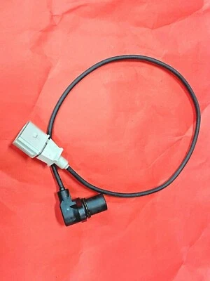Sensor de posición del cigüeñal del motor PC502 para Audi TT A4 Quattro Vw Passat Beetle  Foto 1 de 4