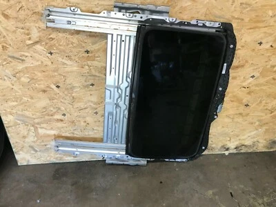  宝马 328I 335I M3 F30 原始设备制造商 12-16 太阳月亮车厢支架框架玻璃面板  — 第 1/4 张图片