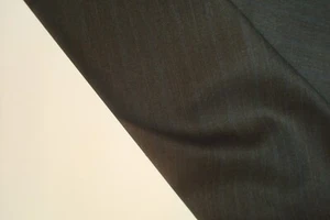 5.27 yds Luxury WOOL Fabric Super 140s Suiting 8.5 oz Smoked Gray Stripe 190" - Picture 1 of 4