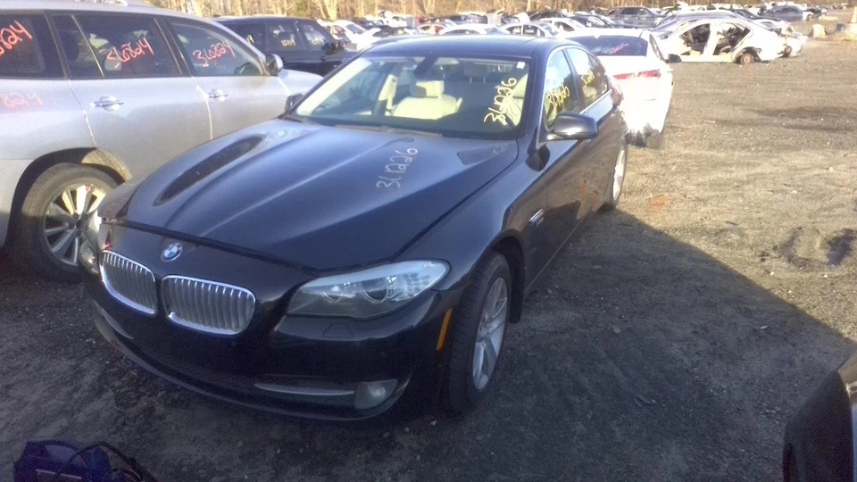 Used Glove Box fits: 2012 Bmw 528I  Grade A - Image 1 of 4