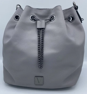 Bolsa tiracolo Victoria's Secret balde cinza leve arma de pimenta detalhes de metal - Imagem 1 de 4