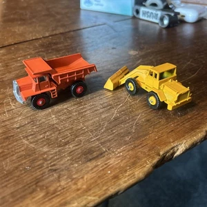 2x Matchbox Series 69 TRACTOR SHOVEL  28 Mack Dump Truck Made In England Lesney - Picture 1 of 18