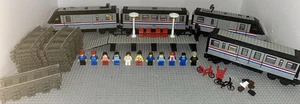 Lego 4558 10001 Metroliner 9V Train Set Vintage 1991! Plus Bonus Car - Picture 1 of 14
