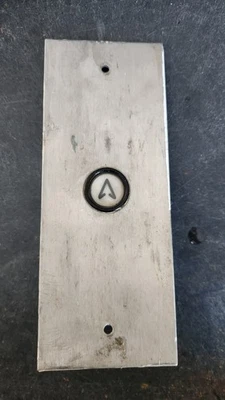 Elevator HALL Push Button Unit - Image 1 of 2