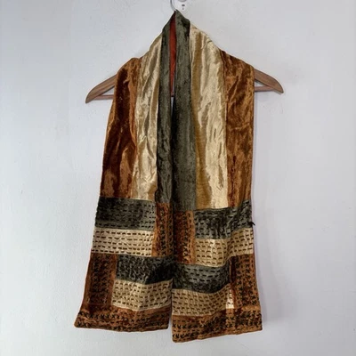 Cachecol de veludo patchwork cores outono neutro 48”x8” artístico eclético boho presente indie - Imagem 1 de 4