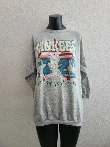 Vintage VTG 80s 90s New York Yankees World Series Crewneck Sweatshirt Cover