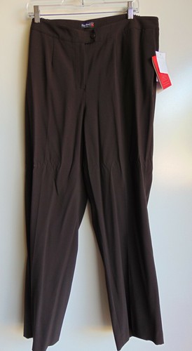 Foto 1 di 10