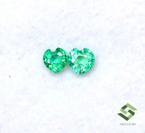 Par de gemas sueltas sin tratar con forma de corazón esmeralda natural de 3,50 x 3,50 mm 0,31 CTS - Imagen 1 de 9