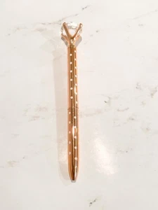 Bolígrafo Kawaii Big Diamond Bling oro rosa lunares blancos NUEVO - Imagen 1 de 2
