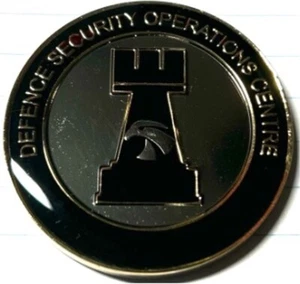 Defence Security Operations Centre medallion - 2020 - Picture 1 of 2