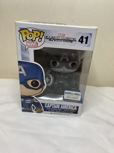 RARE Captain America Barnes And Noble Exclusive Funko Pop Vaulted #41 - Picture 1 of 4