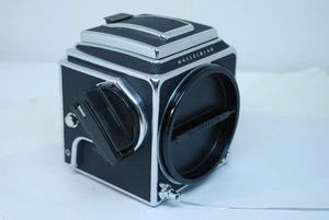 CLAd "NEAR MINT" Hasselblad 500CM Mittelformatkamera Body "Acute Matte" #5875 - Bild 1 von 14