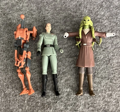 Lote De 3 Figuras De Acción Star Wars Clone Wars ROTAS 3.75 Droide Almirante Yularen Foto 1 de 4