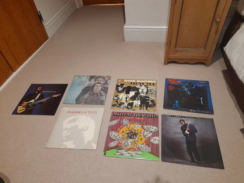 Collection of 7 Folk / Blues Rock vinyl LPs Records Robert Cray Jerry Donahue - Image 1 of 1