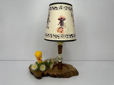 Vintage Dakin Tweety Bird Electric Table Lamp With Looney Tunes Characters Shade - Image 1 of 4