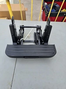 2015-20 Ford F-150 5.5ft Bed  Retractable Side Step FL3Z1520040D - Picture 1 of 7