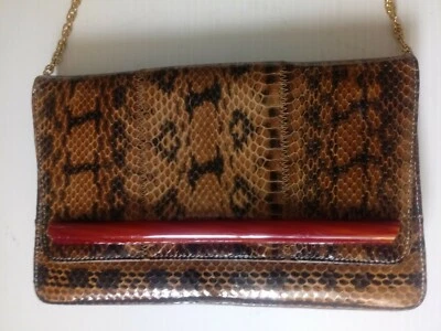 BOLSO BAGUETTE ACORDEÓN PIEL SERPIENTE PITÓN GENUINO PALIZZIO AÑOS 70 SIN USAR DE COLECCIÓN CON CADENA Foto 1 de 4