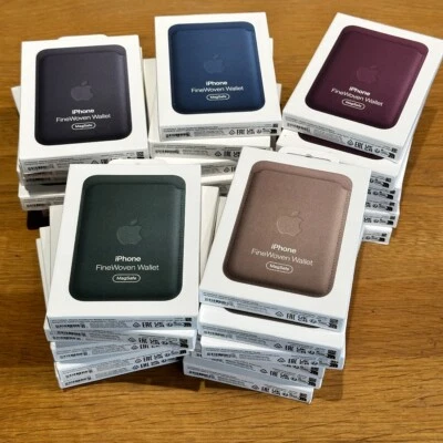 Apple Wallet MagSafe Find My FineWoven iPhone 16 15 14 13 12 Pro Max Original - Image 1 of 4