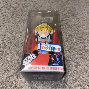 FUNKO Star Wars LUKE SKYWALKER X-WING PILOT WACKY WOBBLER BOBBLE-HEAD SEE! GREAT - Picture 1 of 7