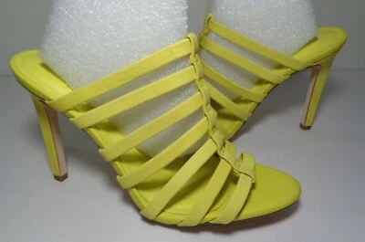 Sandalias de cuero amarillo BCBG BCBGeneration talla 7 M CALLIE nuevas para mujer Foto 1 de 4