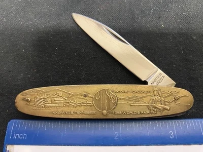 Cuchillo Parker Cut Co. Feria Mundial 1982, asas de latón grabado, DH Foto 1 de 4