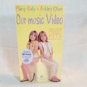 Mary-Kate Ashley Olsen Our Music Video (VHS, 1997) New Sealed Watermark Sticker - Imagen 1 de 15