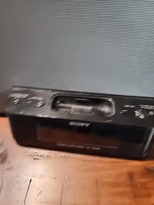 SONY ICF-CS15IP  AUDIO DOCKING SYSTEM AM/FM RADIO ALARM CLOCK - Not TESTED - Picture 1 of 8