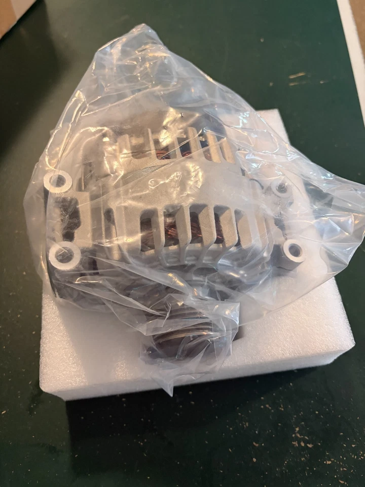 Alternador - Mercedes Benz C250 & SLK250 2012-2015, 1.8L, 400-40167 Foto 1 de 2