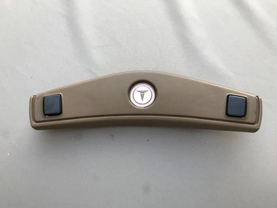 1979 Toyota Pickup Steering Wheel Horn Pad 1980 1981 - Image 1 of 2