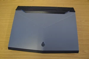Alienware 17 R4 Gaming Laptop  17.3",  i7, 16GB RAM - FAULTY #402 - Picture 1 of 13
