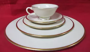 Lenox Fine China Mansfield 5-teiliges Gedeck (Kranz) - Bild 1 von 6