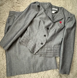 Vintage AUDREY CELINE Women's Size 9/10 Gray 2-pc Blazer and Skirt Career Suit - Picture 1 of 13