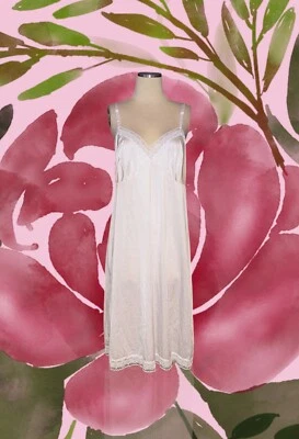 VANITY FAIR White Slip Dress LACE TRIM Nylon Women's XL 40 VINTAGE  - Image 1 of 4