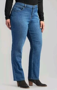 Lee Jeans, Women's 16 Medium. Stretch Relaxed Fit Straight Leg Jeans. - Picture 1 of 12