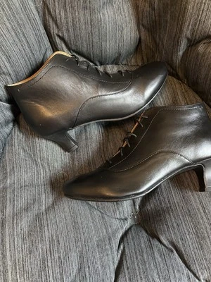 Saltos pretos Array com design elegante - Imagem 1 de 4