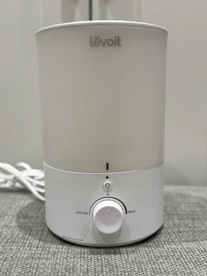 LEVOIT 3L Humidifiers with Night Light, Cool Mist Humidifier, Auto-off - Image 1 of 4
