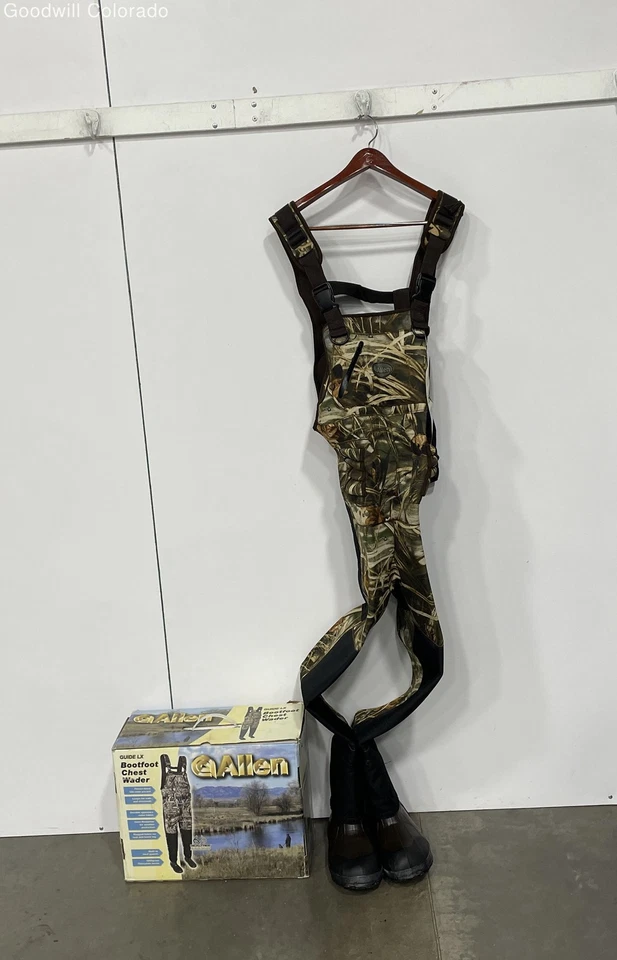 Allen Guide LX Bootfoot Chest Wader Sz 9 - Image 1 of 4