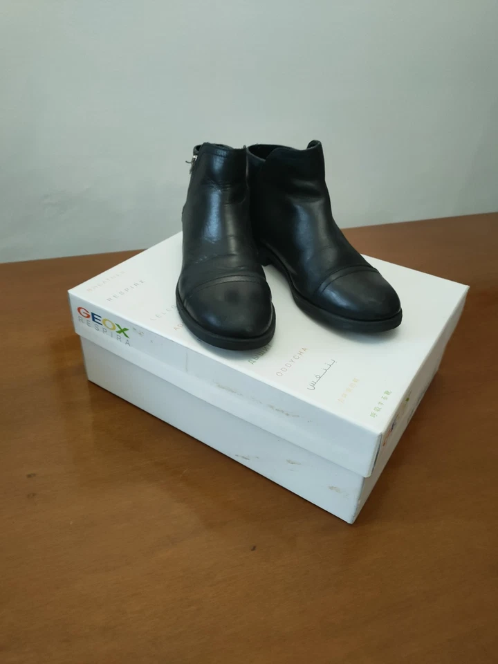 Stivaletti in pelle con cerniera Geox Scatola originale taglia 36 ottime... - Imagen 1 de 4