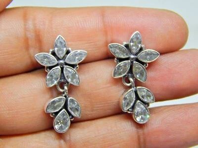 Крошечные запонки-гвоздики в виде цветка циркония из стерлингового серебра 925 пробы, свадебные серьги, подарочный товар - Изображение 1 из 2